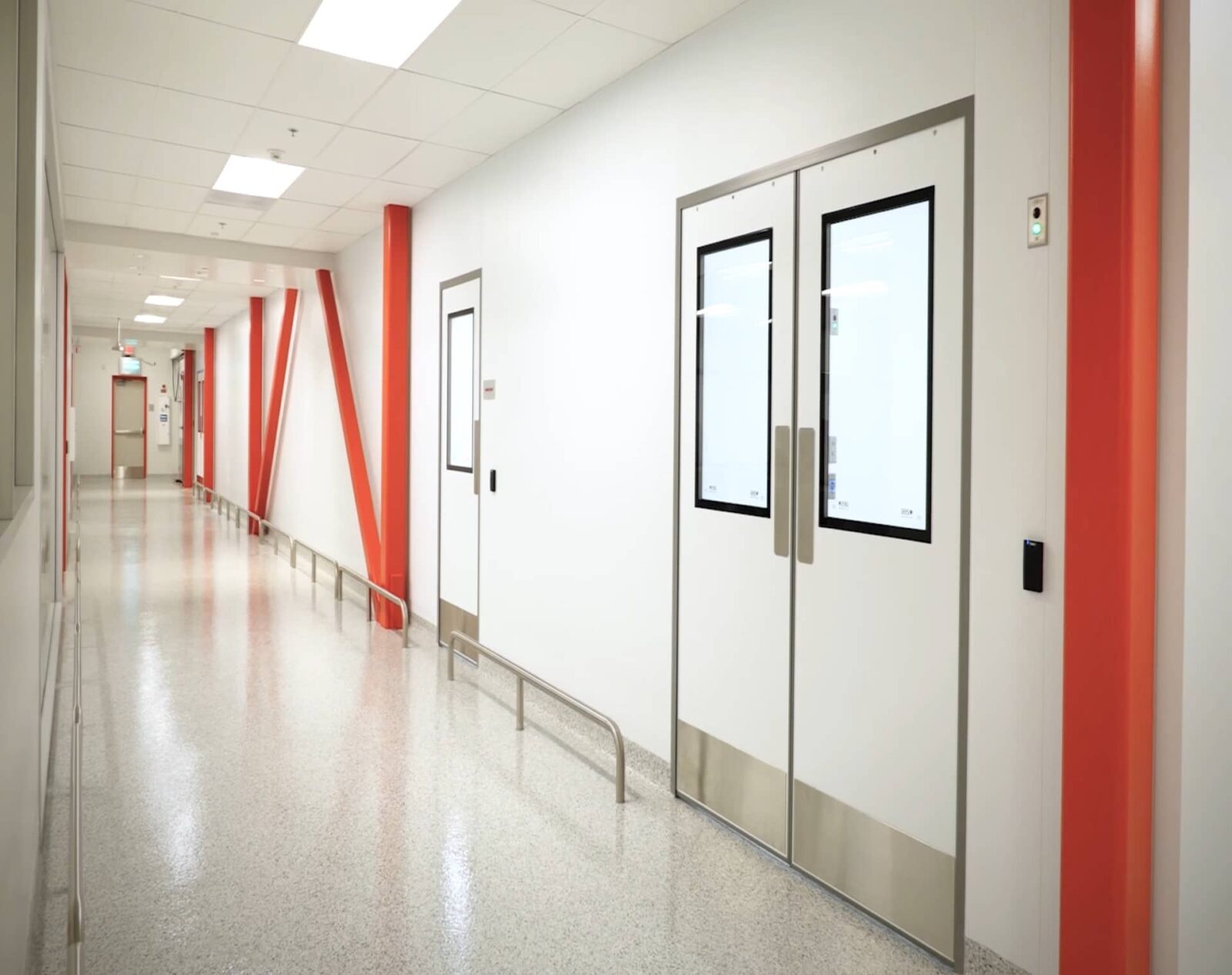 Theragent cell therapy modular cleanroom by AES Clean Technology